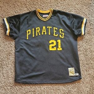 Mitchell & Ness Authentic Roberto Clemente Pirates Jersey in Black and Gold
